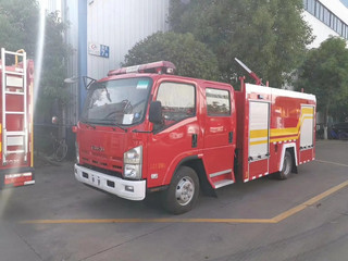 五十铃700P3.5吨水罐消防车图片